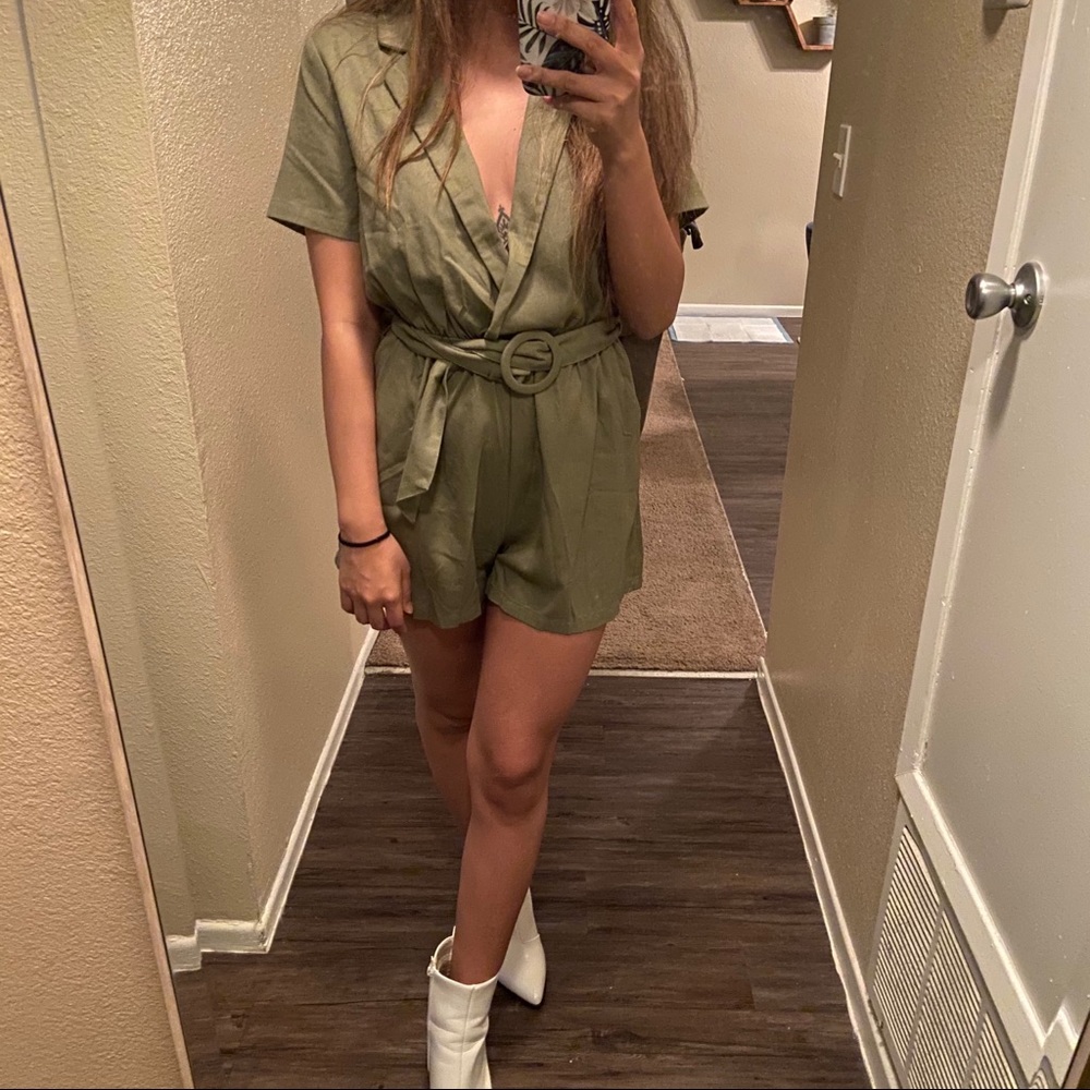 Princess Polly Romper